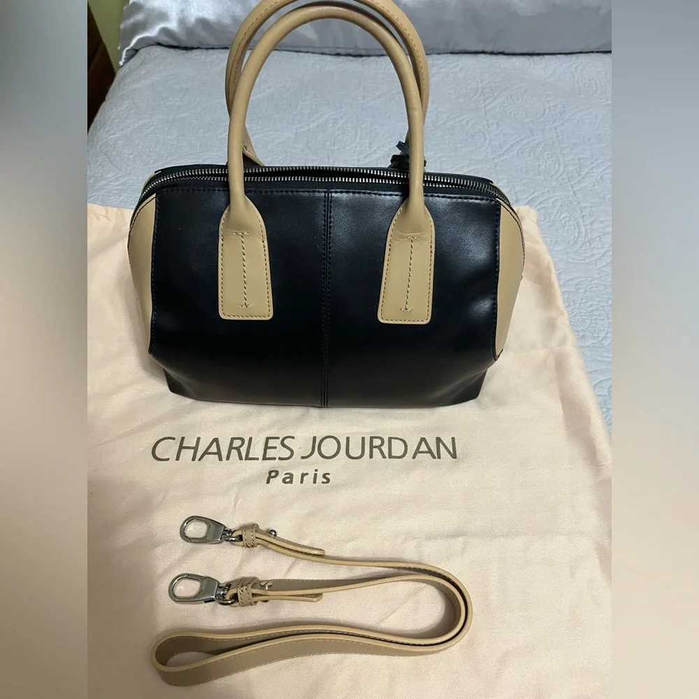 CHARLES JOURDAN PARIS NWT Black and Tan Leather Dome Satchel never carried - Picture 4 of 16